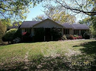 114 Country Estates Rd, Woodruff, SC 29388