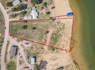 264 Meadow Pond Ct, Bridgeport, TX 76426