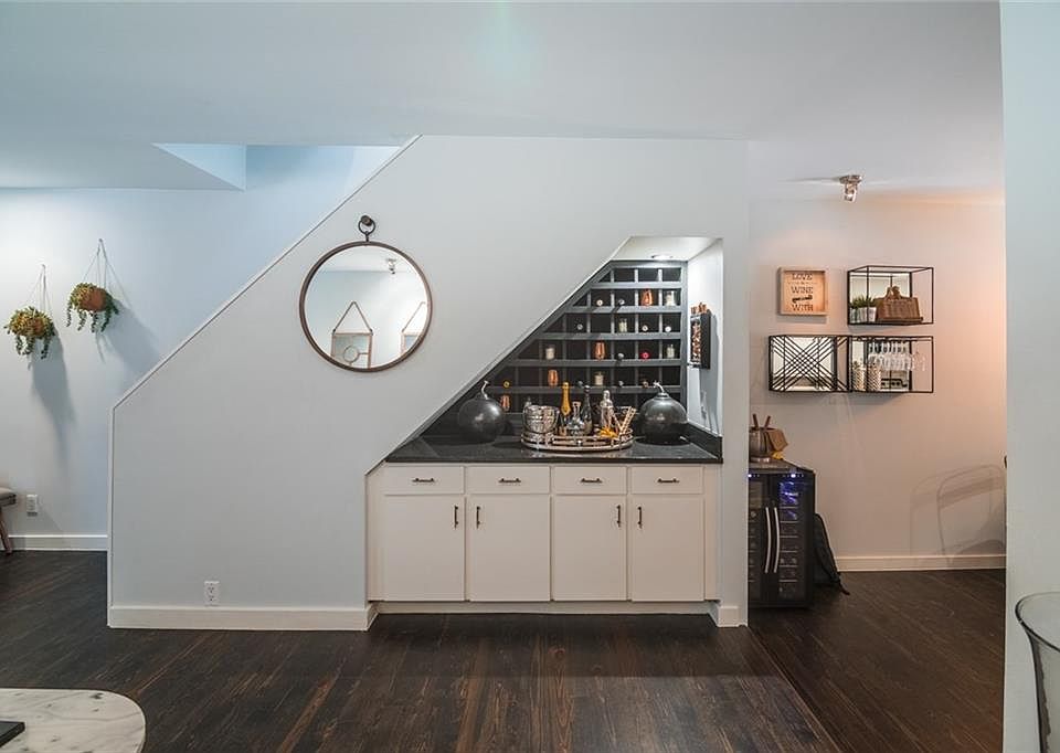 1st image of 4241 Buena Vista St APT 19