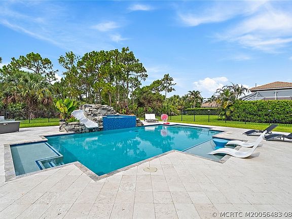 3rd image of 6615 SW Key Deer Ln