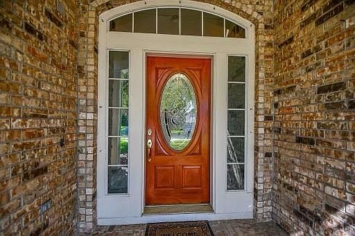 4th image of 5819 Ashley Spring Ct