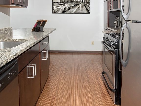 3rd image of 2825 Fremont Ave S #1108