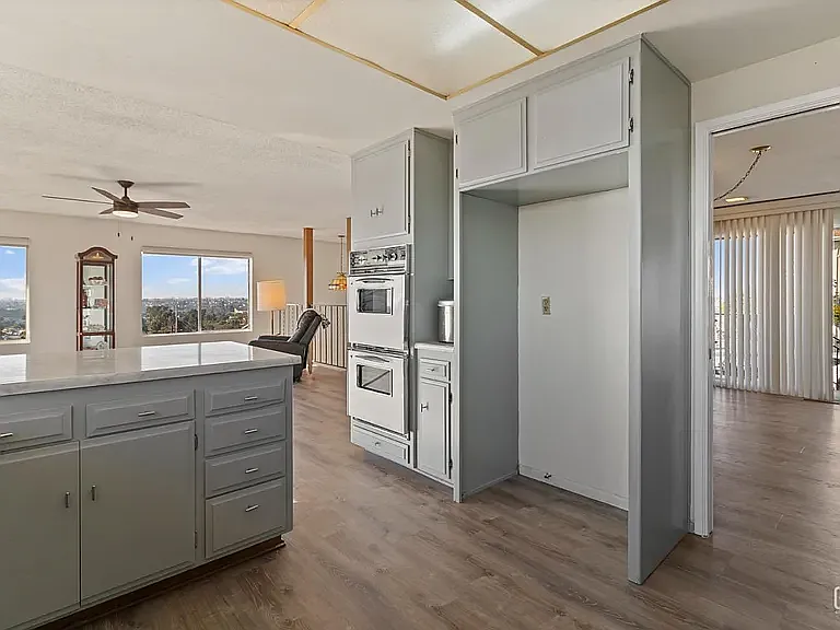 5505 Seifert St — Photo 19