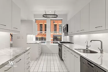 Rented by Coldwell Banker Warburg