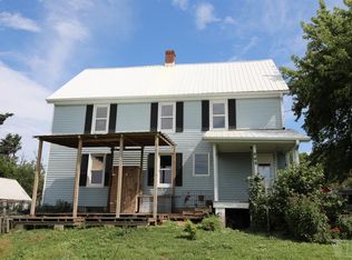 869 330th Ave, Grinnell, IA 50112