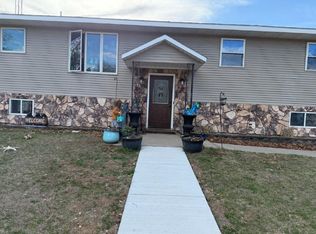 1439 11th Ave, Friendship, WI 53934