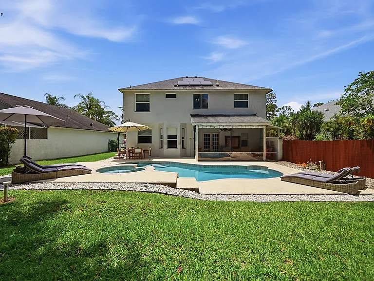 15073 Oak Chase Ct — Photo 41