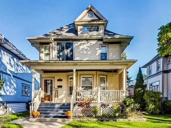 4818 W Warner Ave, Chicago, IL 60641