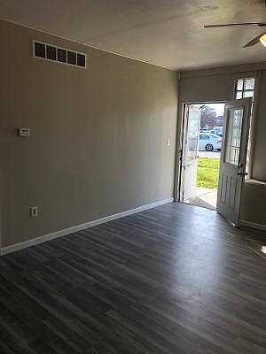 3rd image of 104 N Niles St #6