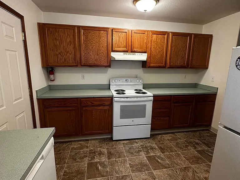 3113 NE Flintlock Pl — Photo 7