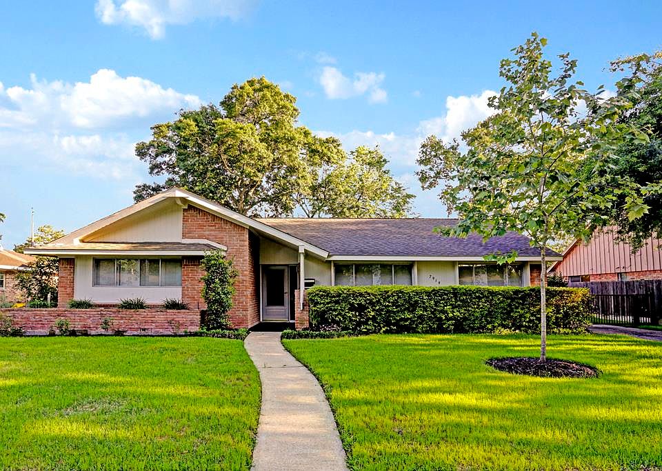 1st image of 7919 Mobud Dr