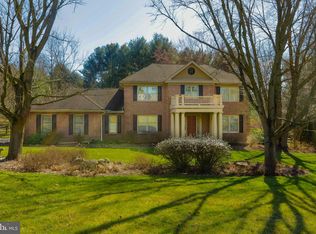 52 Lakewood Cir, Newark, DE 19711