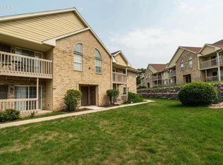 Country Aire, Hartland, WI 53029