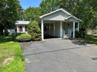 29 Bridlepath Trl, Killingworth, CT 06419