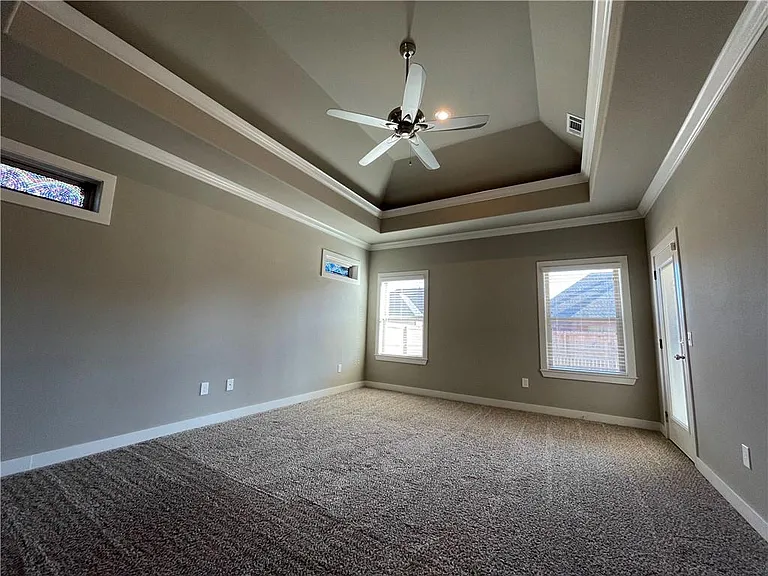 3003 SW Satinwood Ave — Photo 10