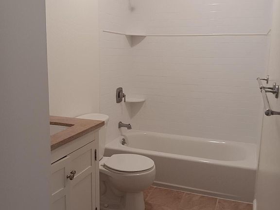 5th image of 260 Ocean Ave APT 6B