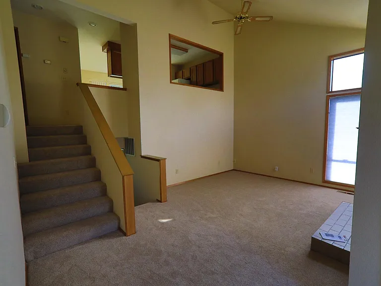3911 Sage Rd — Photo 3