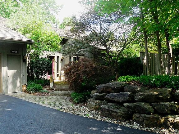2nd image of 765-28 Windward Dr
