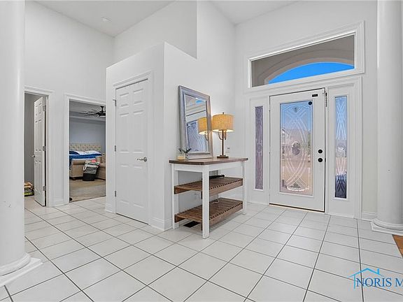 4th image of 1004 Greystone Dr