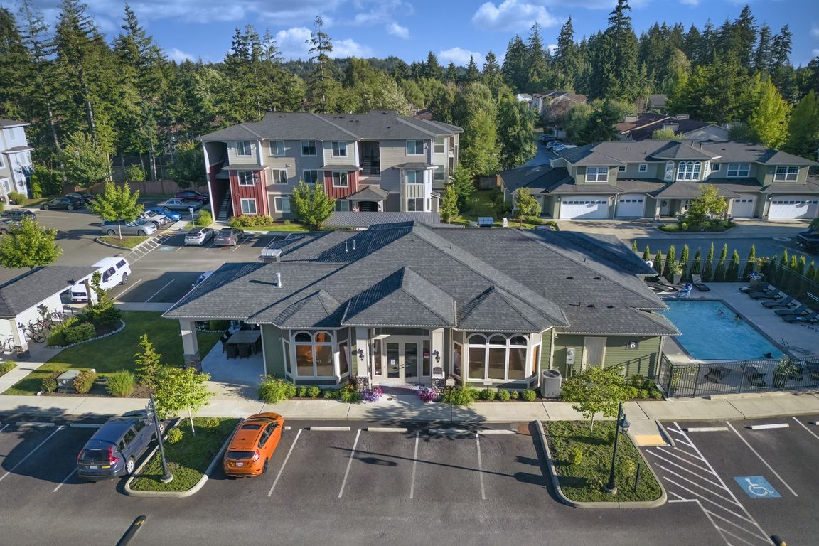 Clubhouse with Outdoor Pool