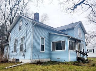 1028 N Michigan Ave, Hastings, MI