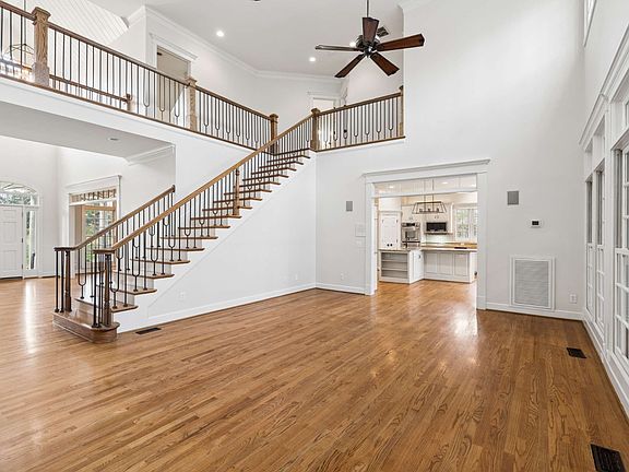 14th image of this home