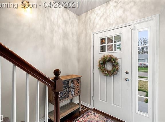 2nd image of 22339 Stephens St