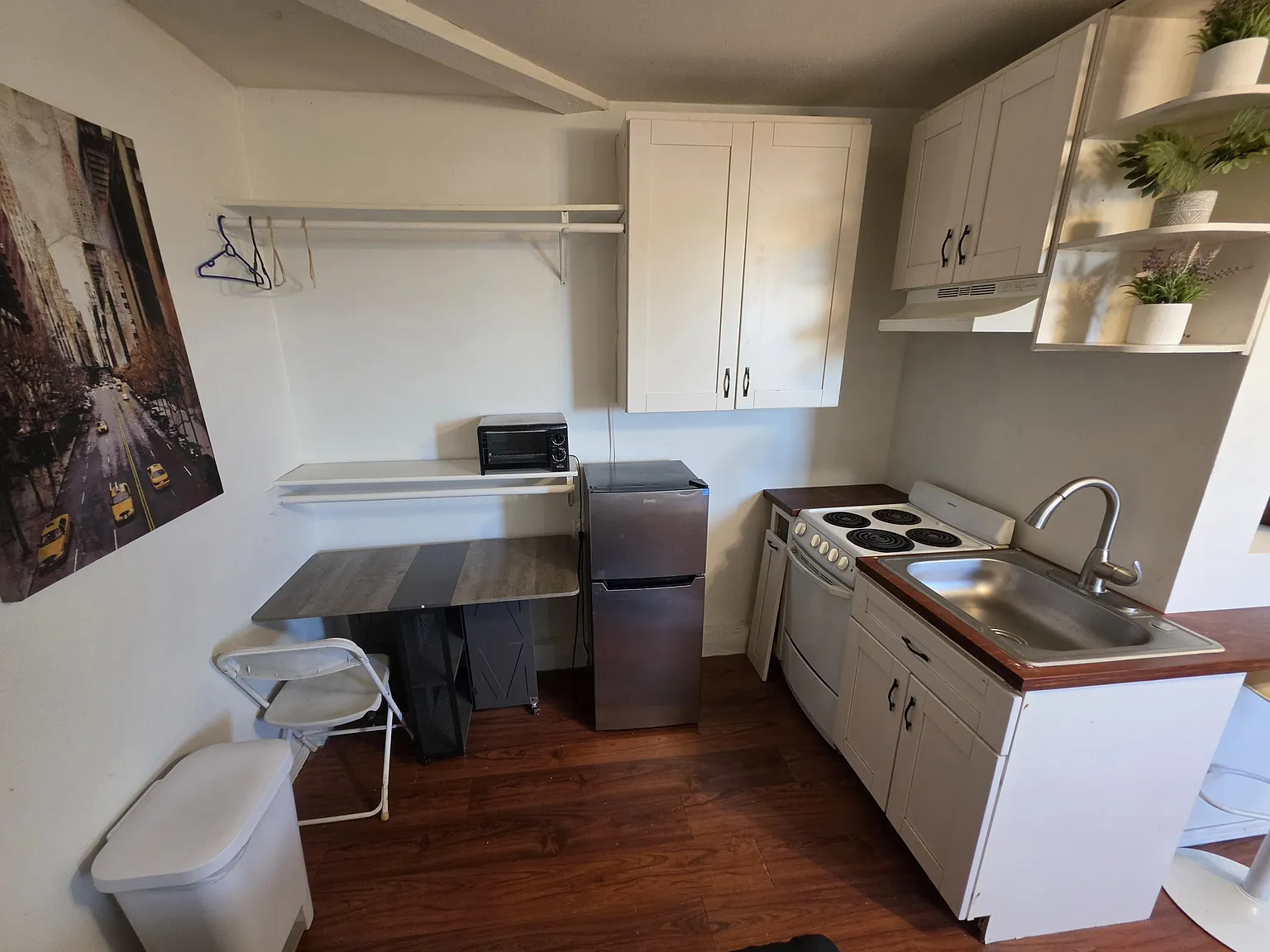 Studio, 265 sqft, $1,500 — Photo 3