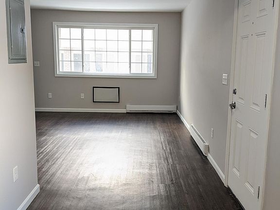 3rd image of 93 Overton Ave #B