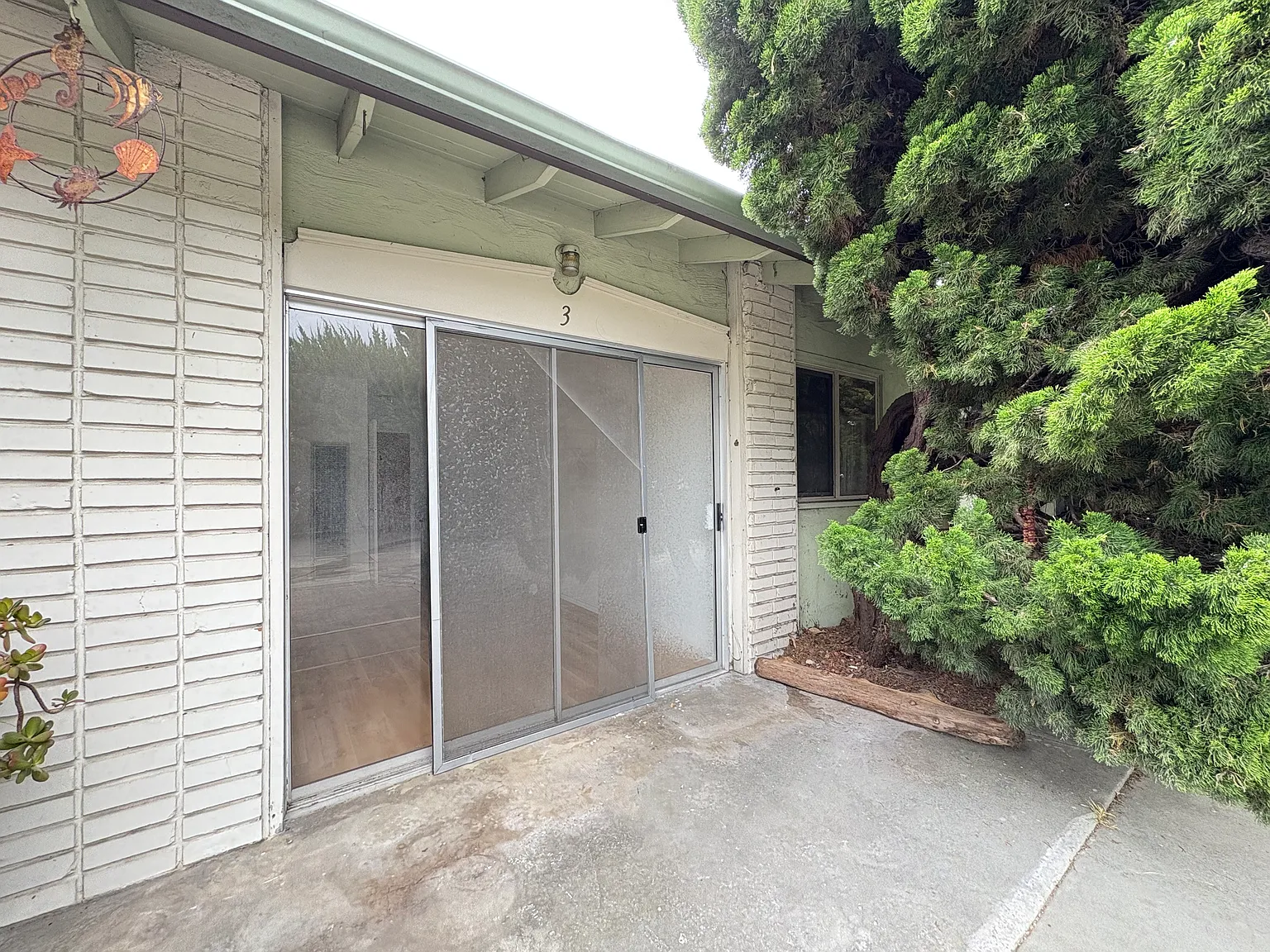 Studio, 219 sqft, $1,700 — Photo 1