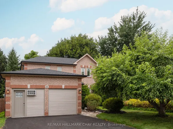 11 Dugdale Ave, New Tecumseth, ON L0G 1A0