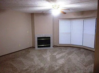 2 bed, $1,050 — Photo 2