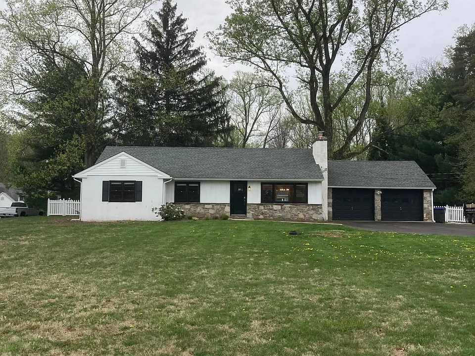 300 E Butler Ave