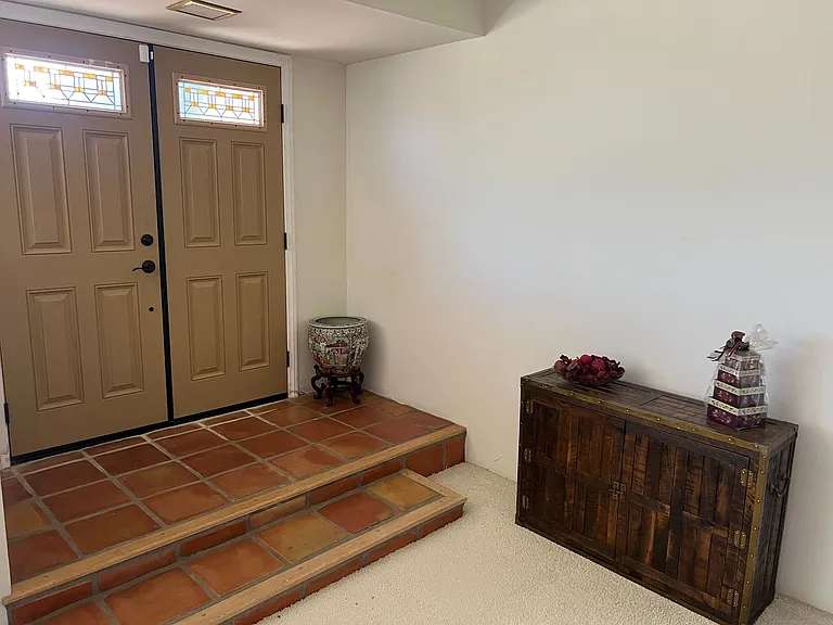 18332 Orange St — Photo 4
