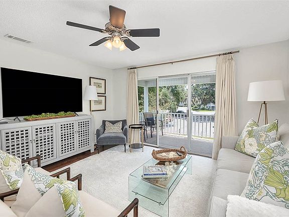 5th image of 850 Mallery St #8T