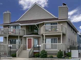 202 W 3rd Ave #B, North Wildwood, NJ 08260