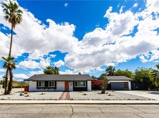 2482 N Avenida Caballeros, Palm Springs, CA 92262