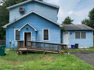 926 Wyoming Ave, Croydon, PA 19021