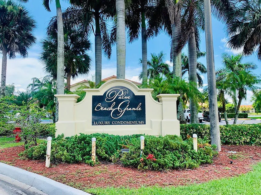 2 bed, 2.0 bath, 1200 sqft, $1,800 — Photo 1