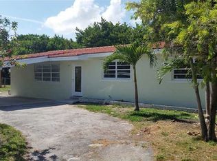 9541 Bahama Dr, Cutler Bay, FL 33189