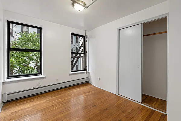 Rented by REAL New York | media 9