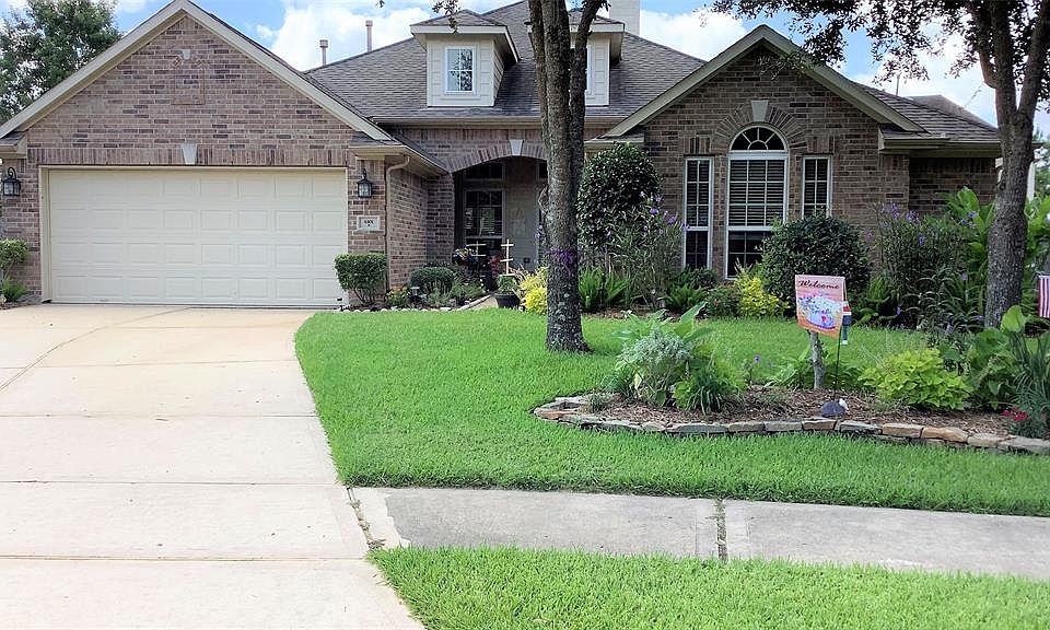 1st image of 6101 Windsor Chase Ln