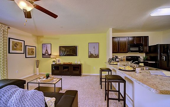 5th image of 1699 Arbor Lakes Dr