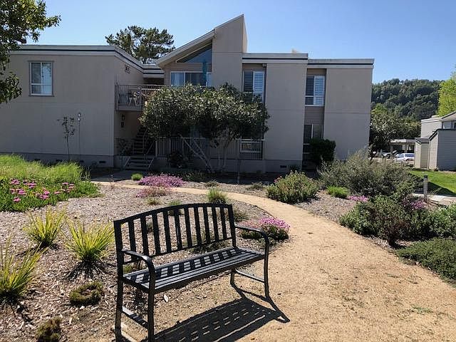 1st image of 414 Larkspur Plaza Dr #414