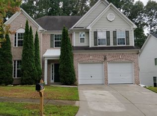 3835 Yosemite Park Ln, Snellville, GA 30039