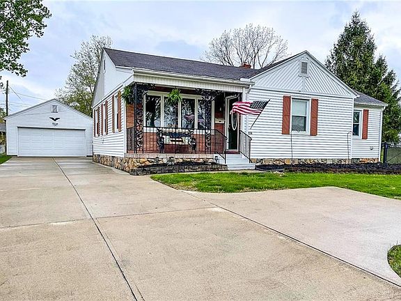 5th image of 324 Woodmont Dr