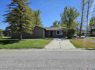 709 Willow St #880, Susanville, CA 96130