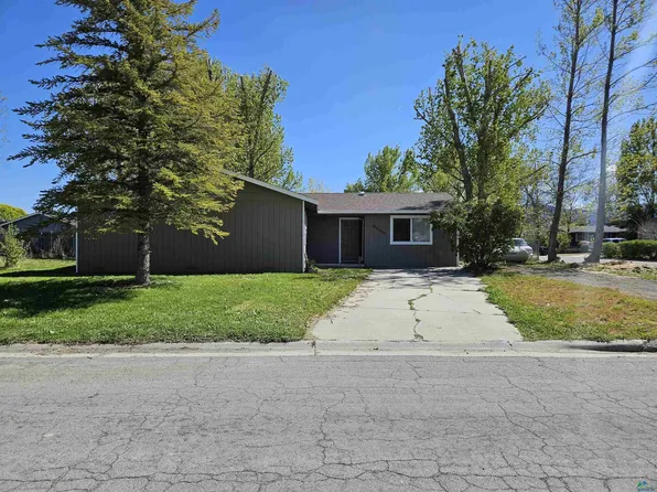 709 Willow St #880, Susanville, CA 96130