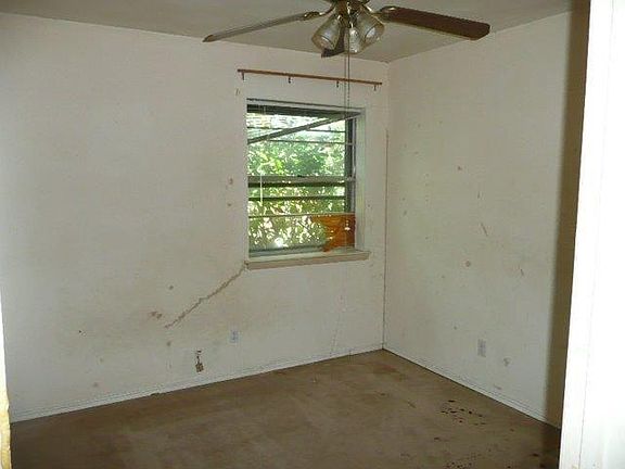 5th image of 2619 Scotswood Dr