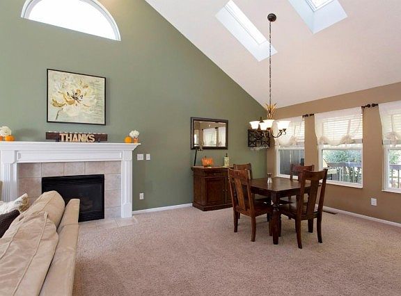 4th image of 1188 E Glen Echo Ln